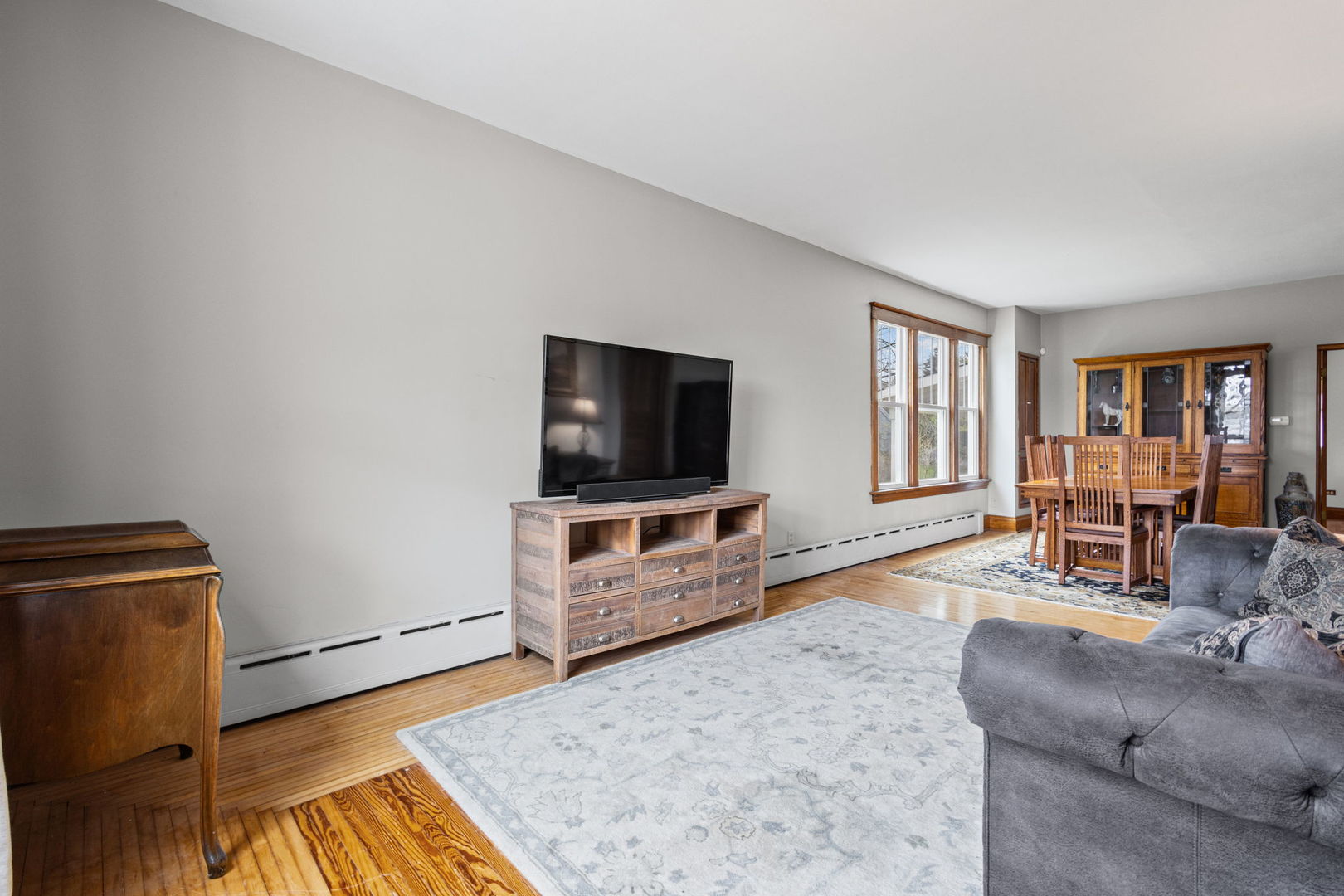 504 N SCHOENBECK Road, Prospect Heights, IL