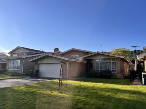 4640 W Estes Avenue, Lincolnwood, IL