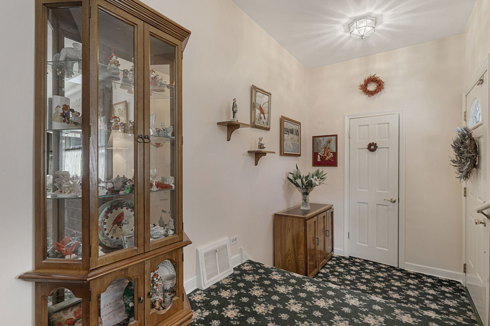 2226 Hawthorne Avenue, Westchester, IL