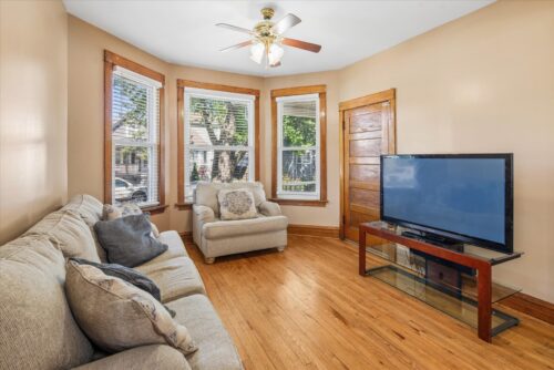 2147 N Kilpatrick Avenue, Chicago, IL