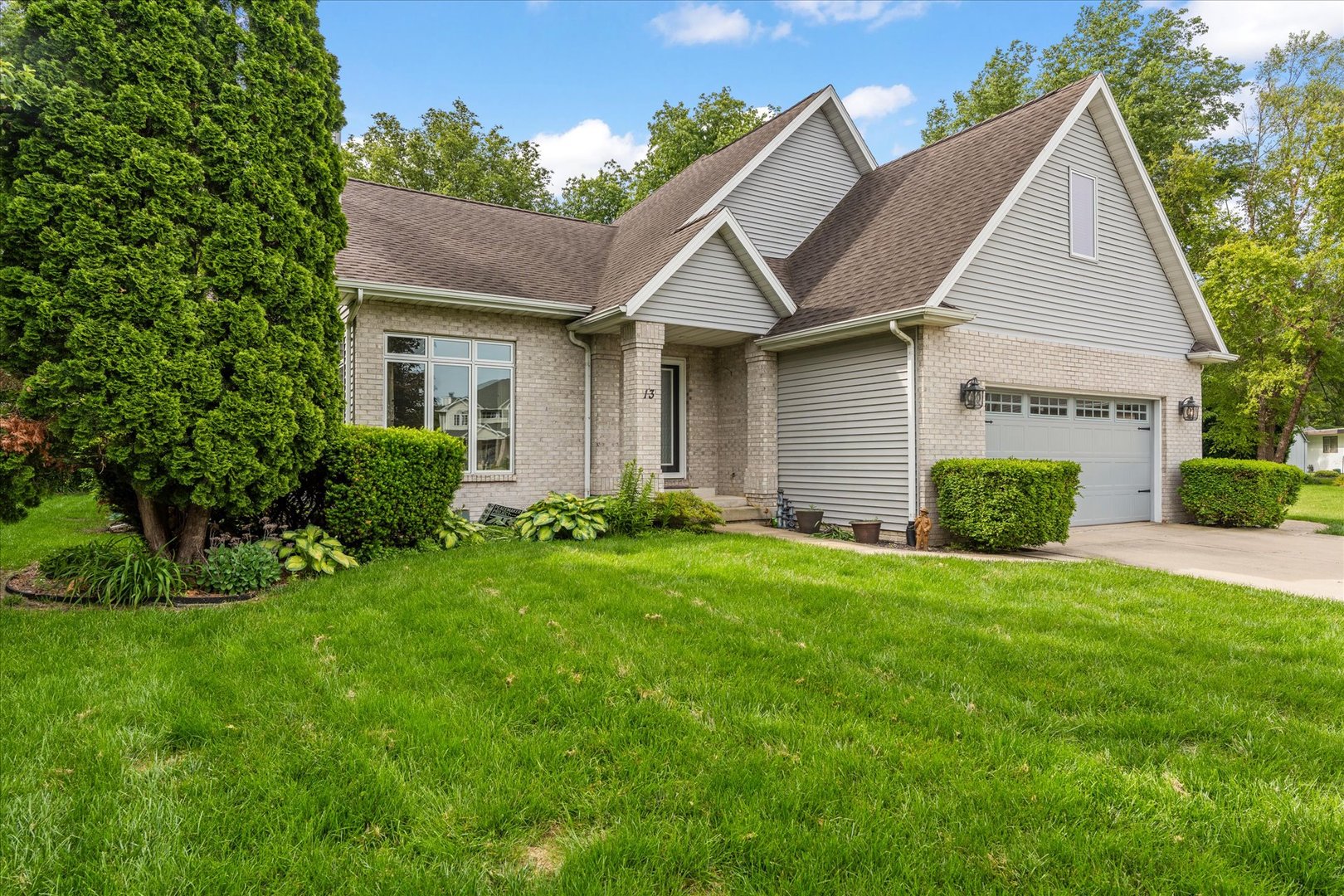 13 Corrine Court, Monticello, IL