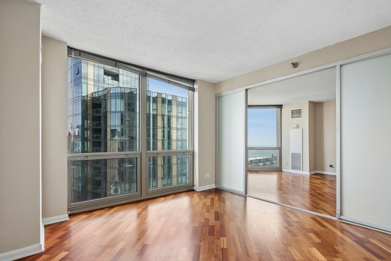 195 N Harbor Drive #4209, Chicago, IL