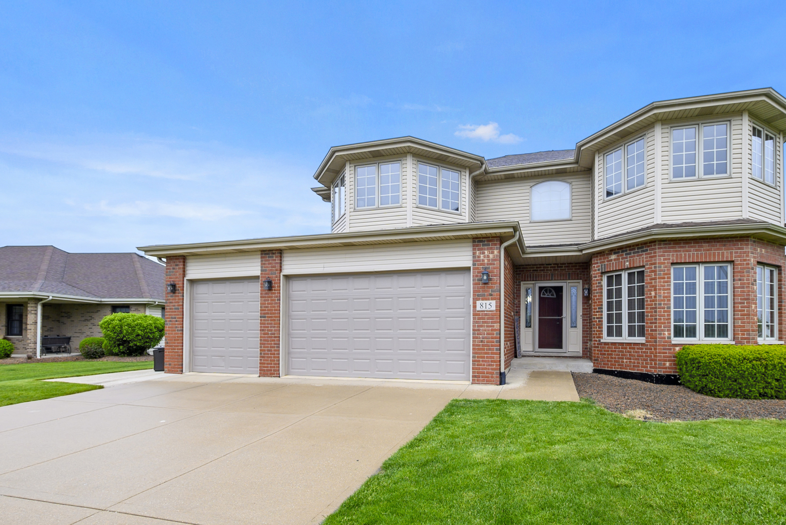 815 Meadow Path, Manteno, IL