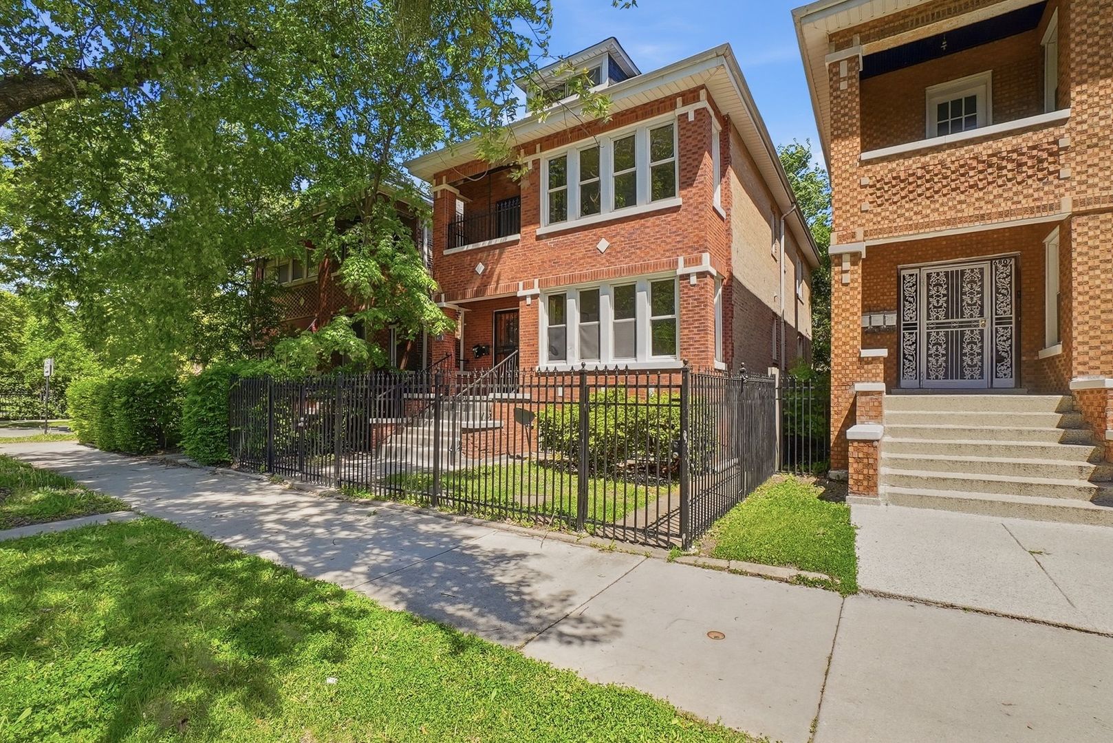 6805 S Talman Avenue, Chicago, IL