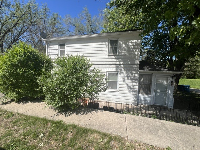 208 N Carroll Street, Mt. Carroll, IL