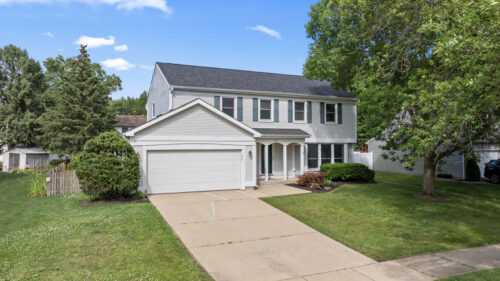 2158 Countryside Circle, Naperville, IL