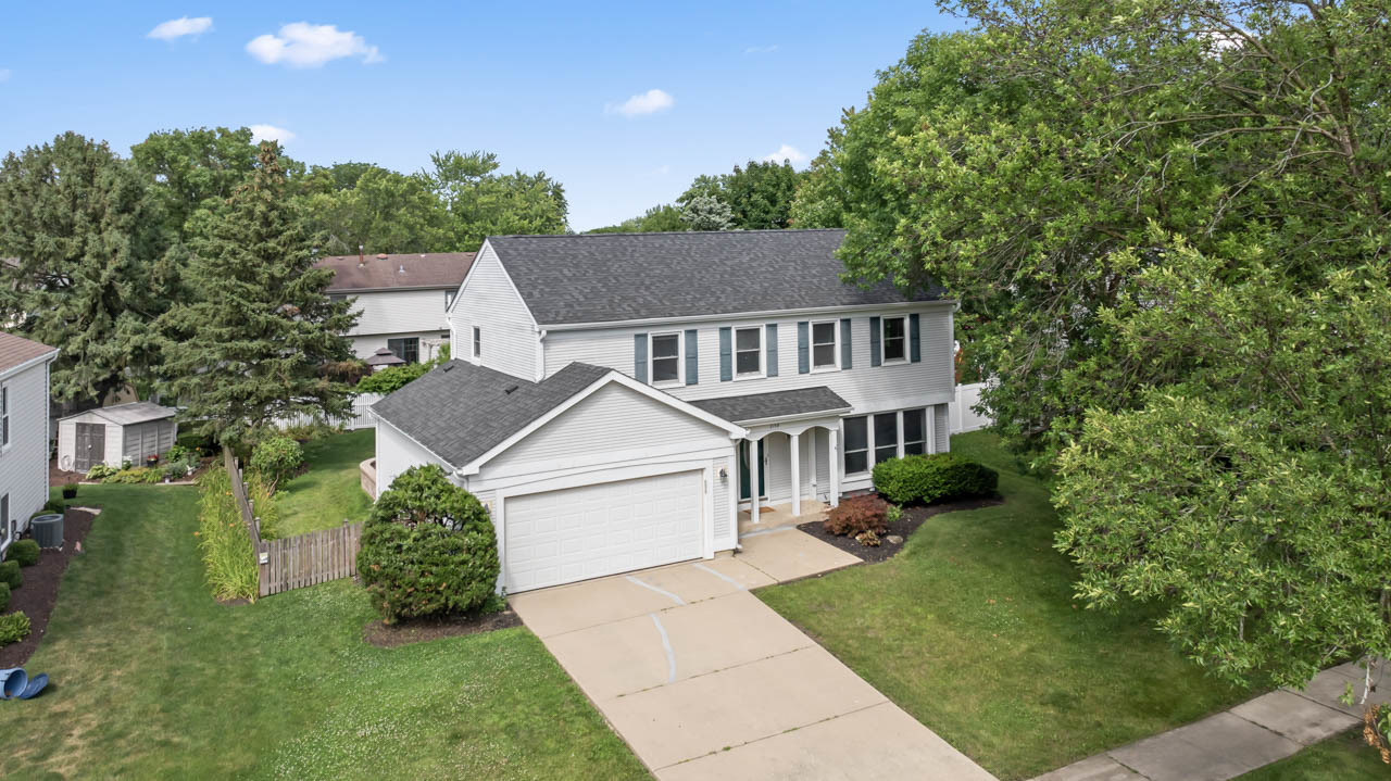 2158 Countryside Circle, Naperville, IL