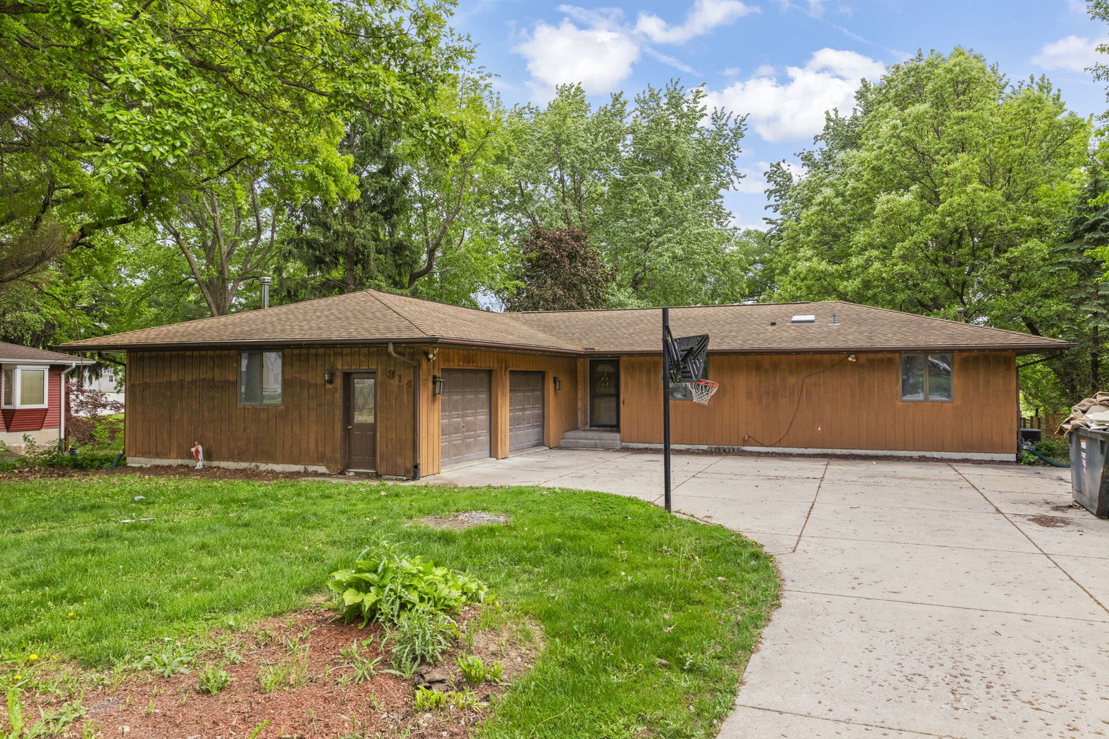 314 W Fayette Street, Sandwich, IL