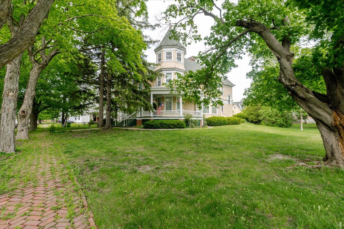 425 Mason Street, Chenoa, IL