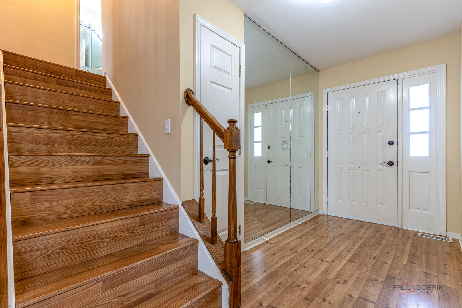 125 PAULINE Avenue, Buffalo Grove, IL
