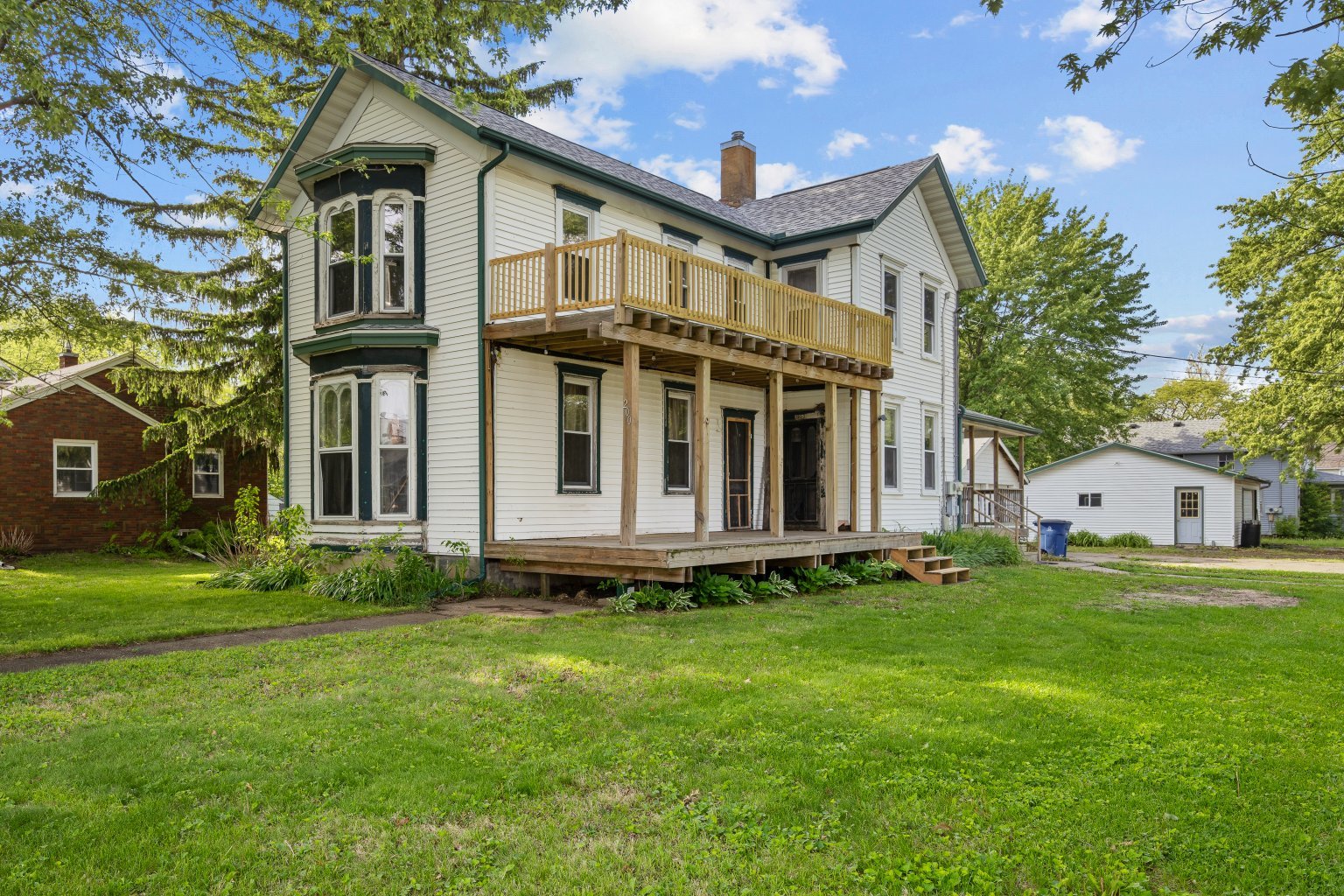 200 W Locust Street, Cambridge, IL