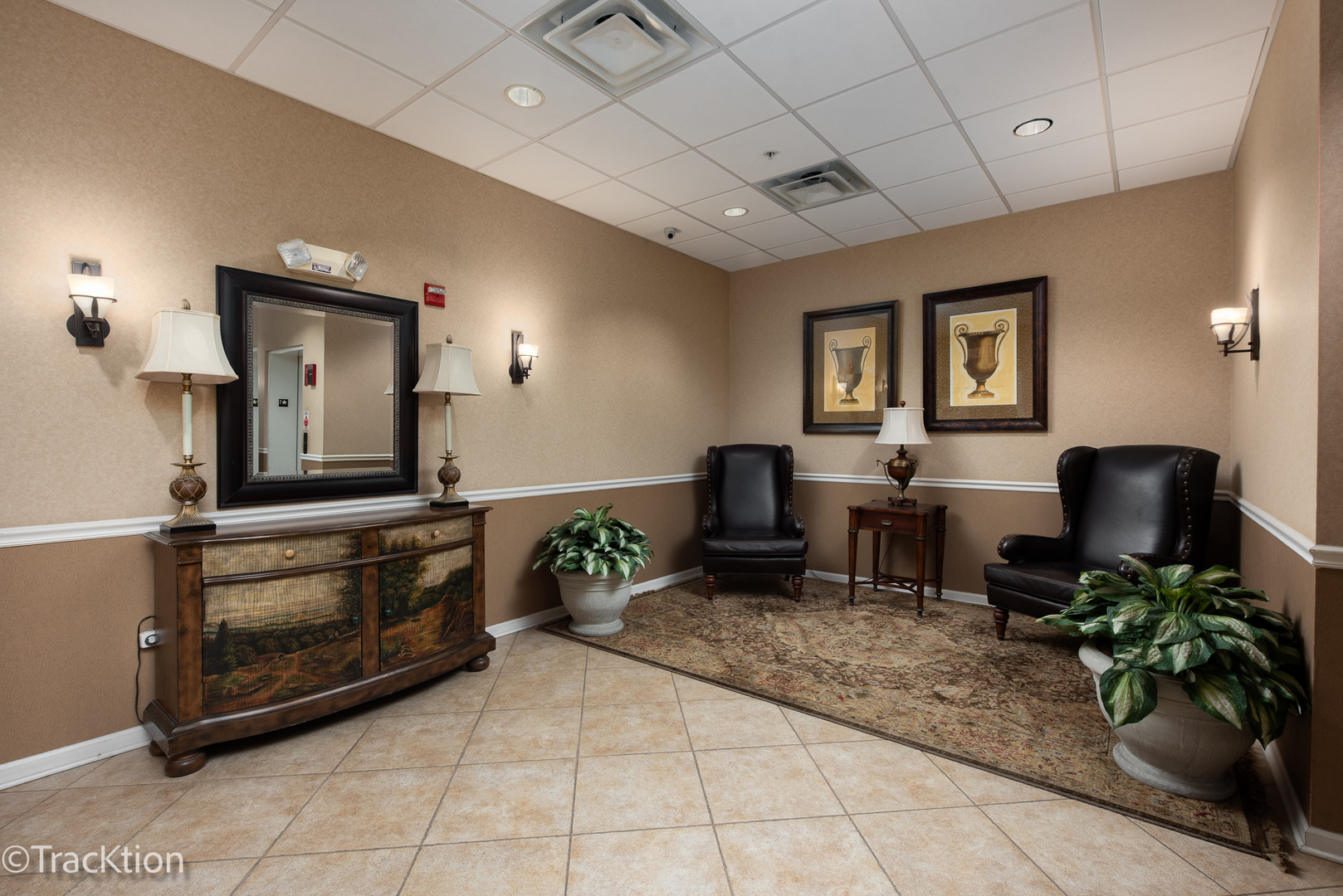 1 S Lincoln Avenue #208, Lombard, IL