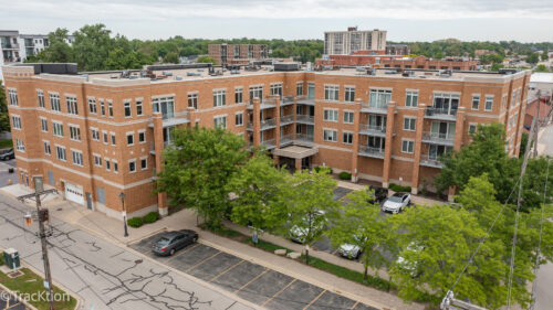 1 S Lincoln Avenue #208, Lombard, IL