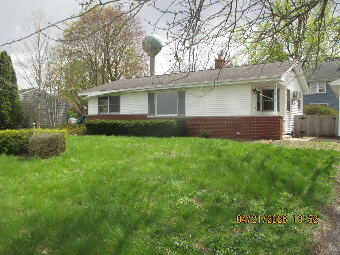 504 Washington Street, Maple Park, IL