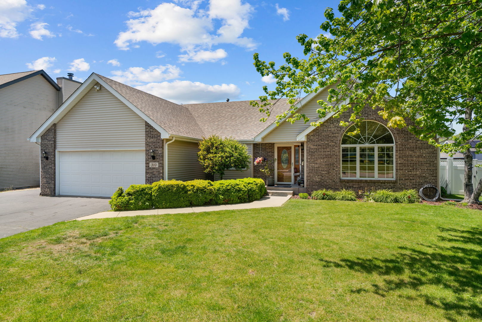 310 Shelden Drive, Winnebago, IL