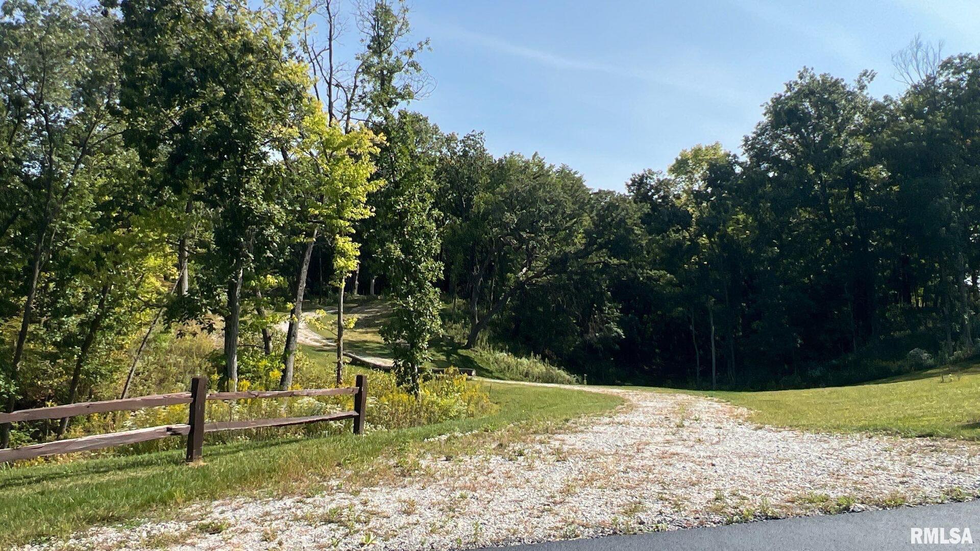 805 W 5TH Street Lane, Coal Valley, IL