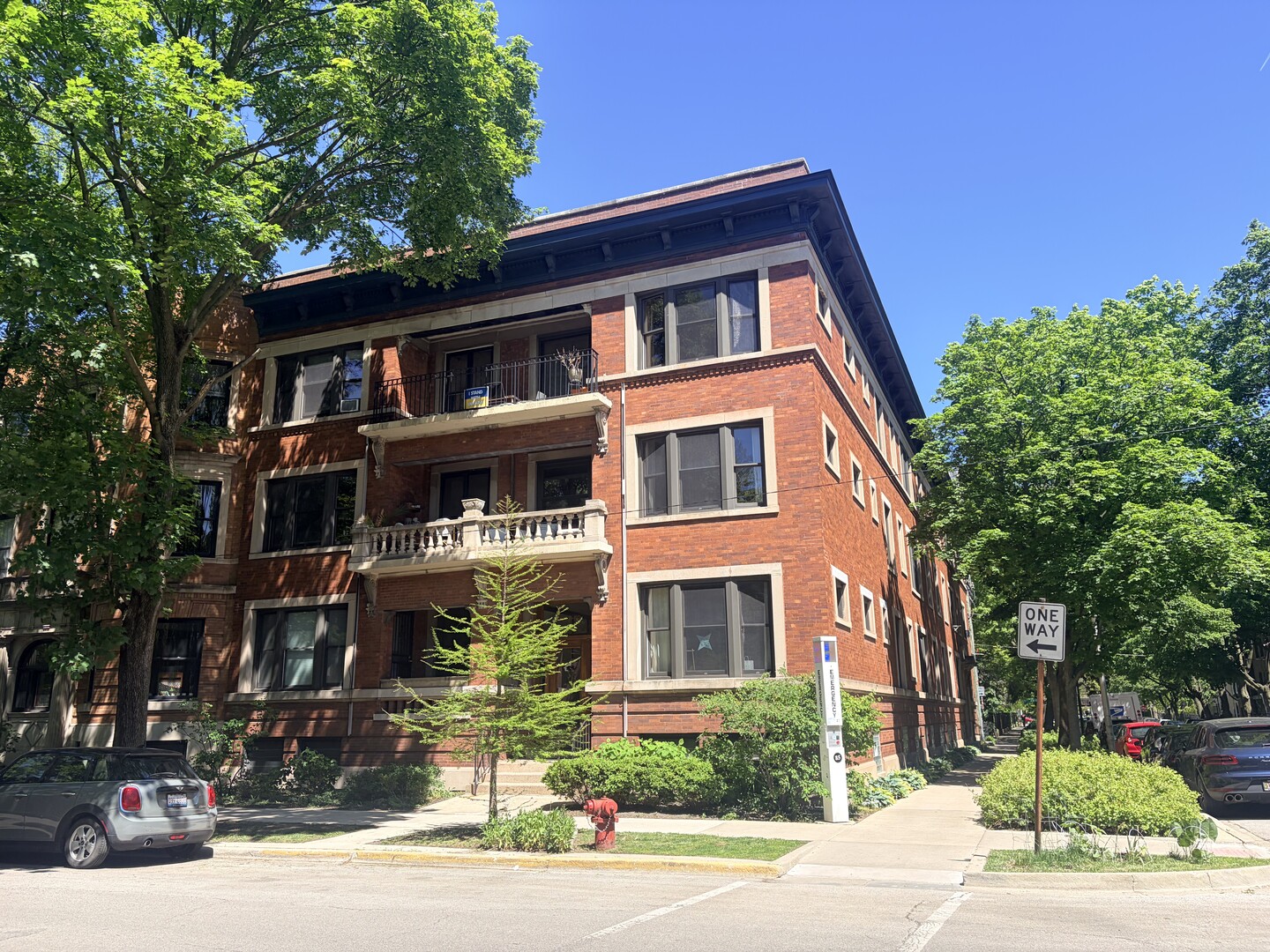 5559 S Blackstone Avenue #2, Chicago, IL