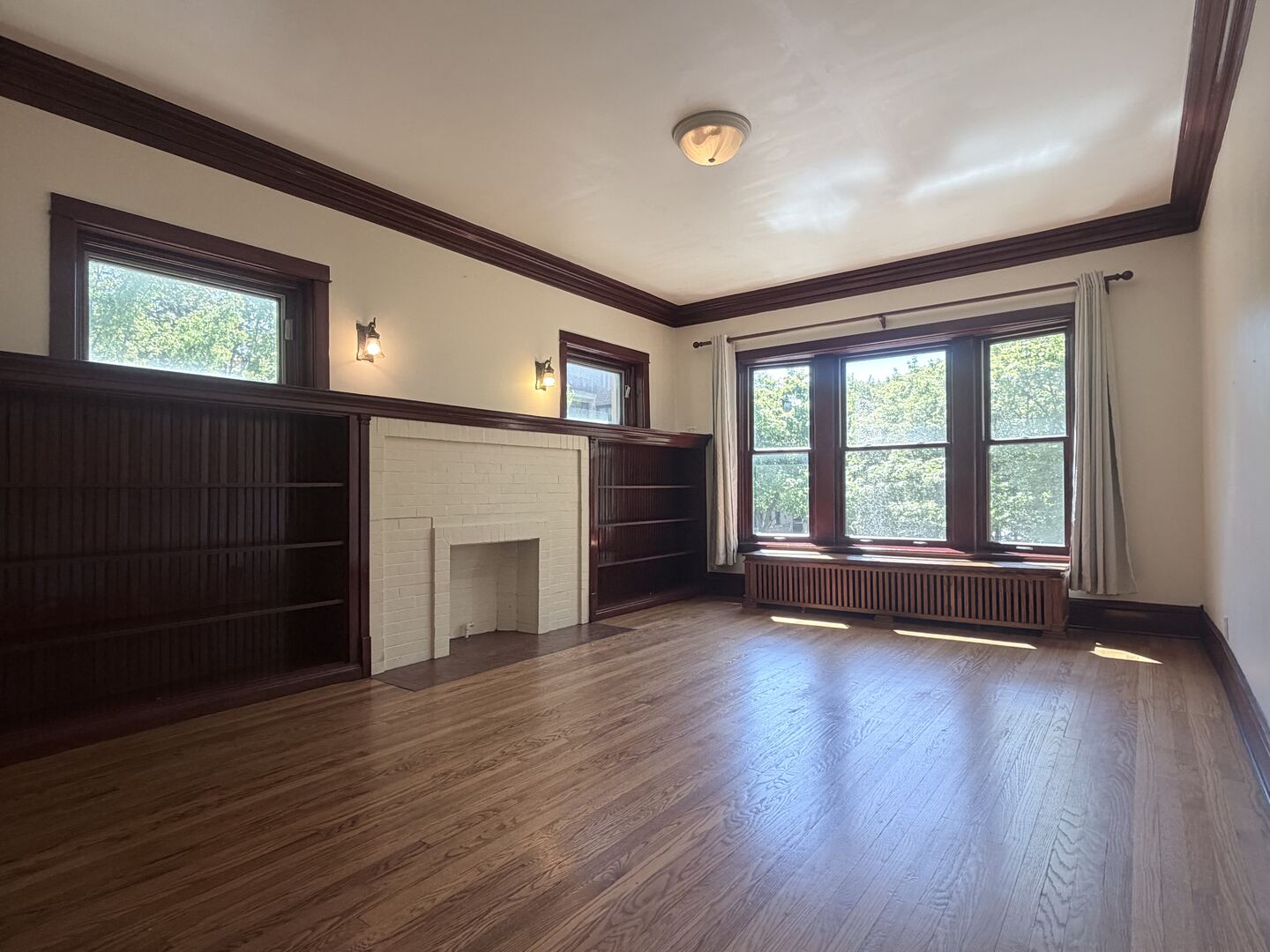 5559 S Blackstone Avenue #2, Chicago, IL