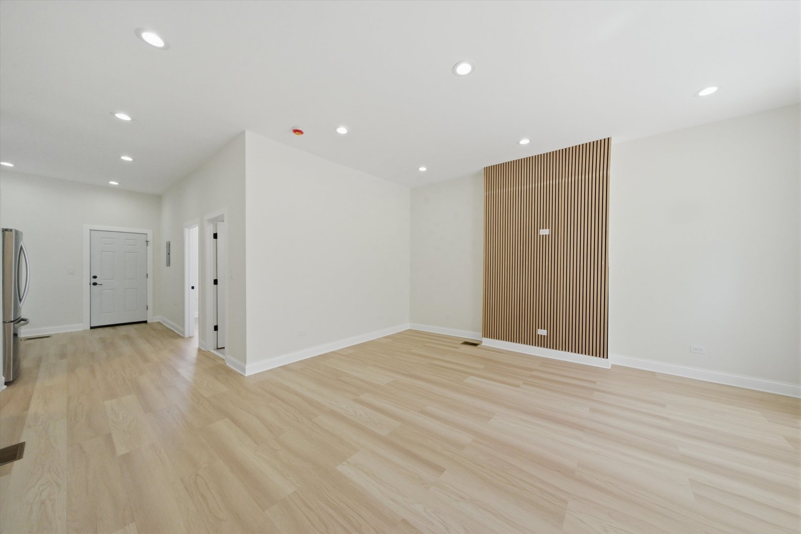 2702 W Adams Street, Chicago, IL