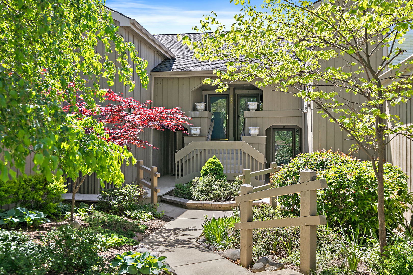 228 Hickory Lane #C, Lake Barrington, IL