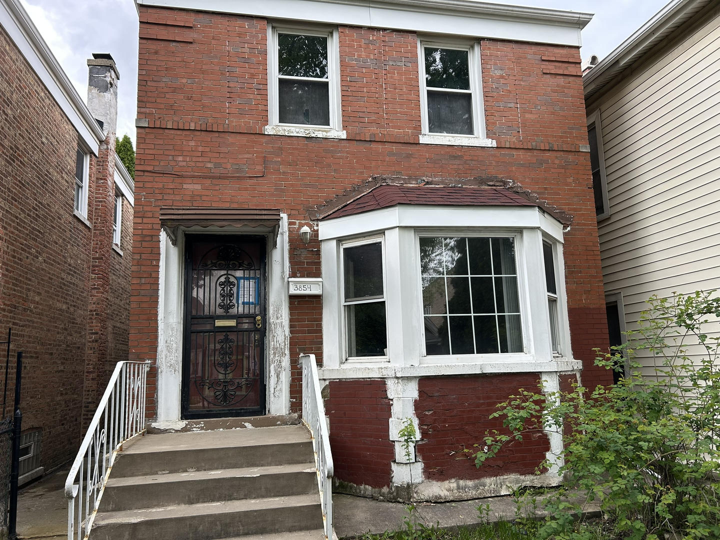 3854 S Albany Avenue, Chicago, IL