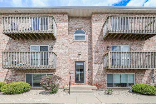 575 N Strack Street #103, Cortland, IL