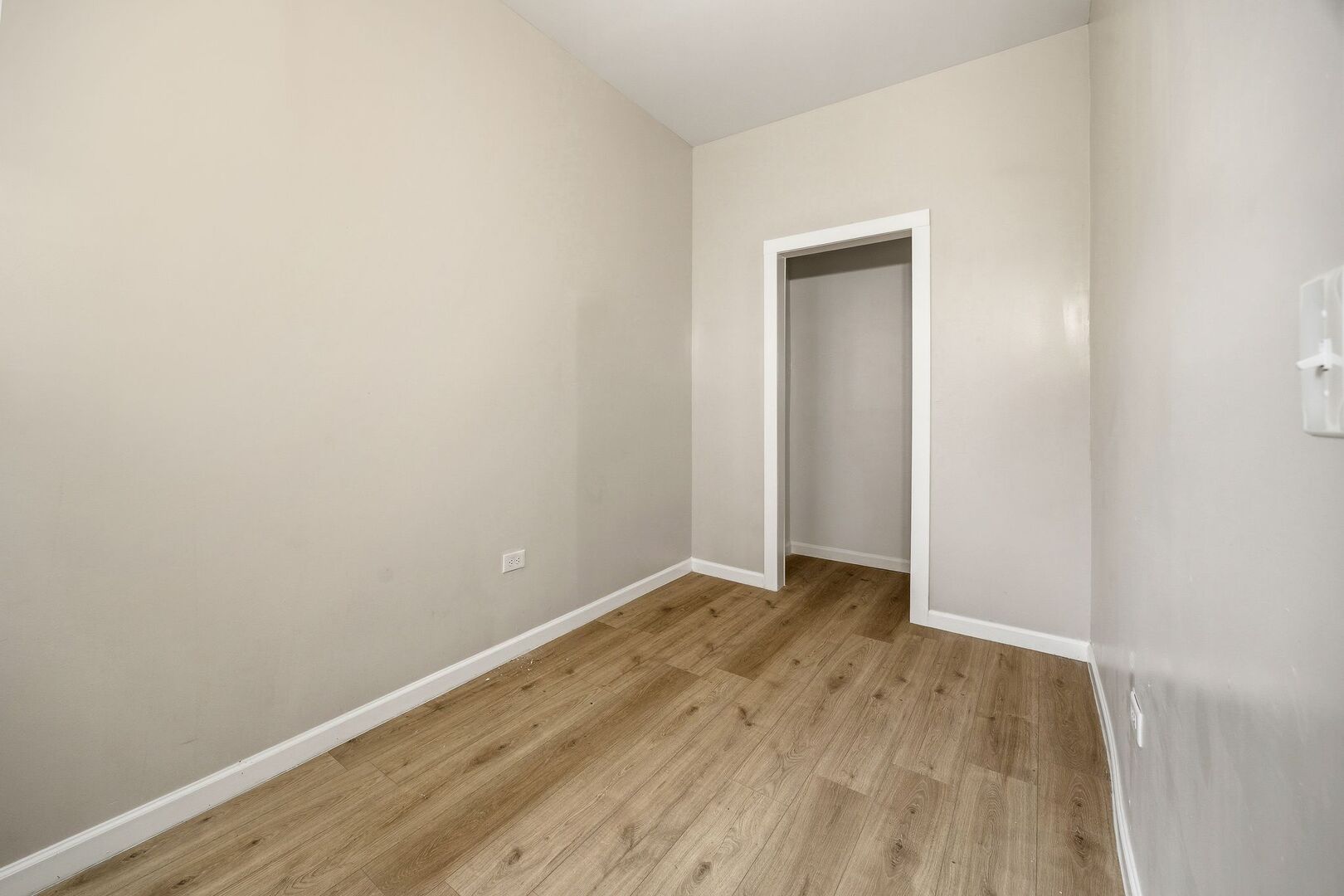 1621 S Lawndale Avenue #2-2, Chicago, IL