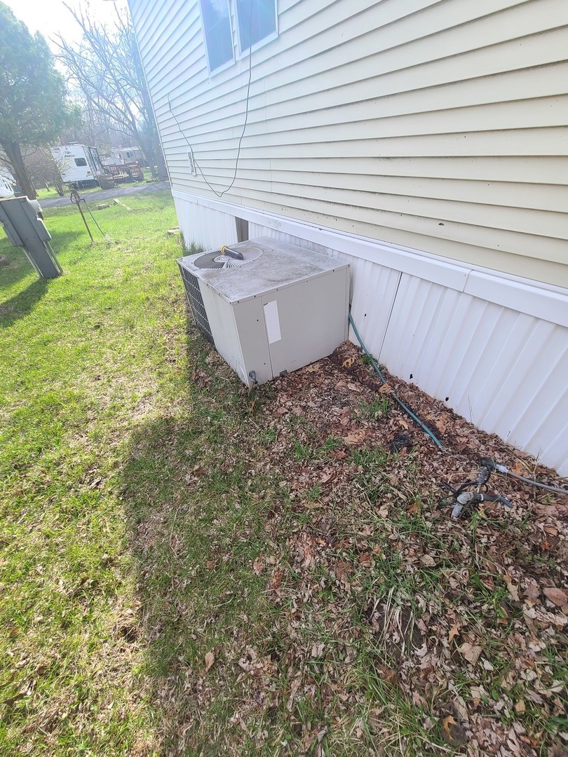 24/80-81 Woodhaven, Sublette, IL