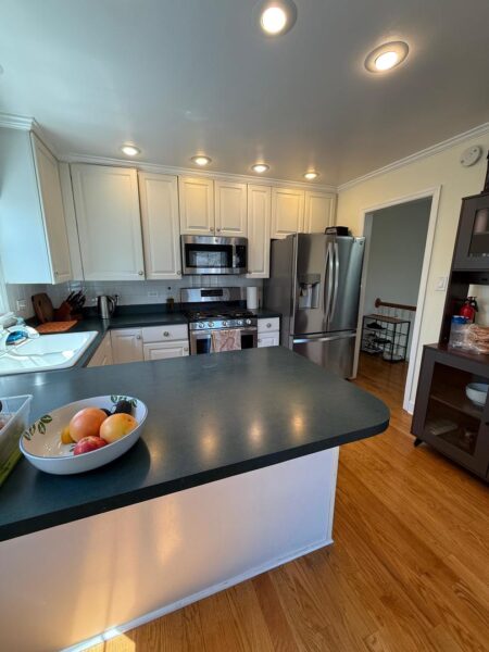 939 Wayne Avenue, Deerfield, IL