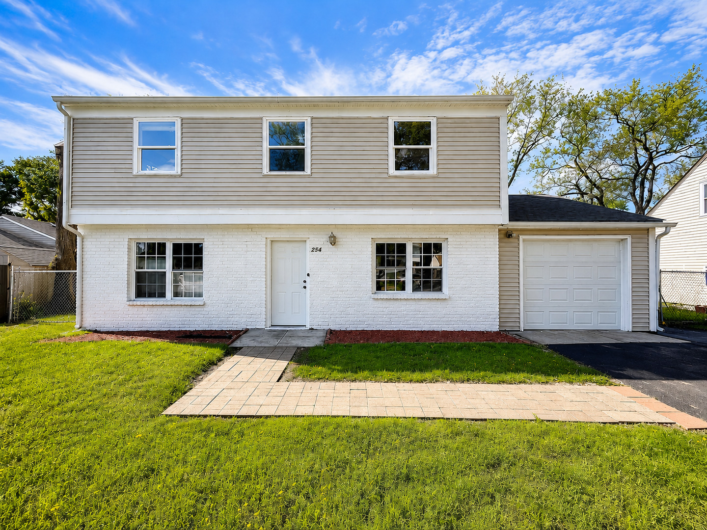 254 Thornhurst Road, Bolingbrook, IL