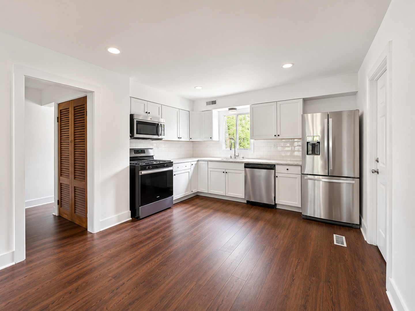 254 Thornhurst Road, Bolingbrook, IL