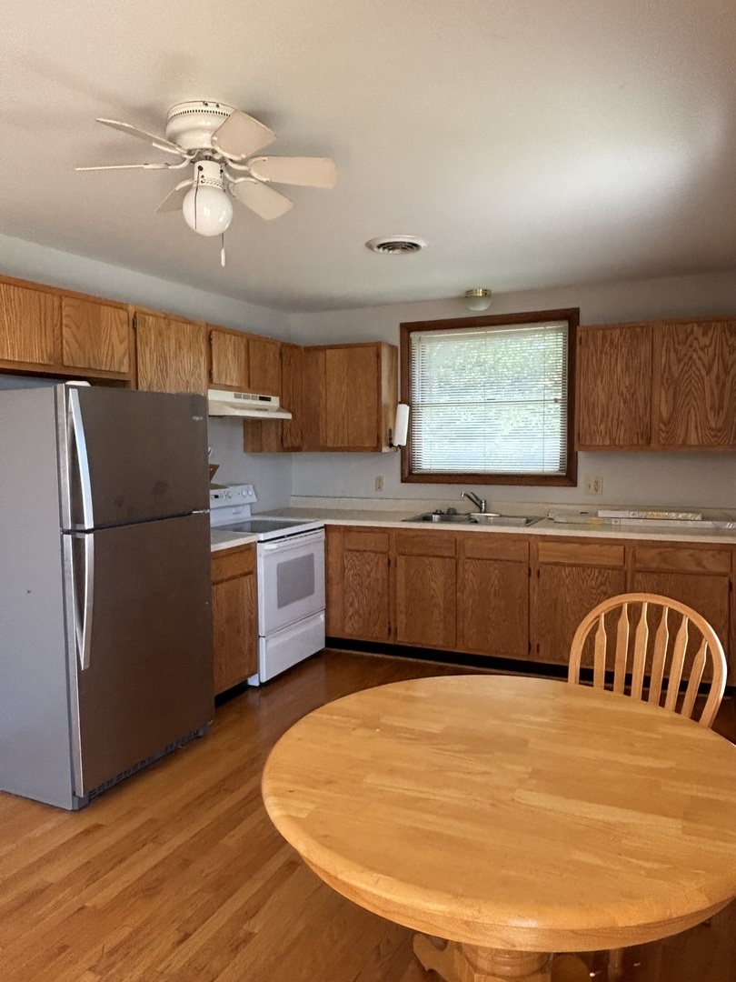 4332 E 1675th Road, Earlville, IL
