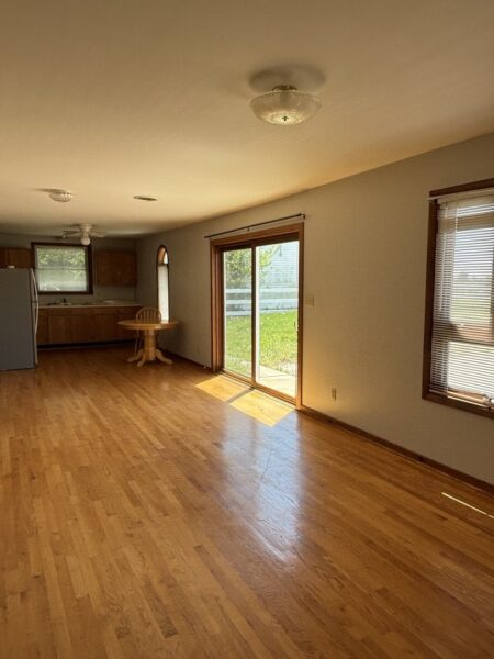 4332 E 1675th Road, Earlville, IL