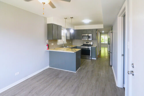 7950 S Lafayette Avenue, Chicago, IL