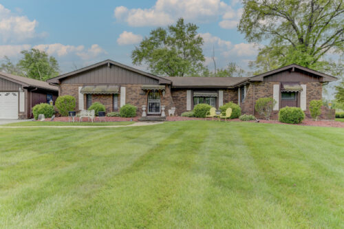 126 Denell Drive, Crete, IL