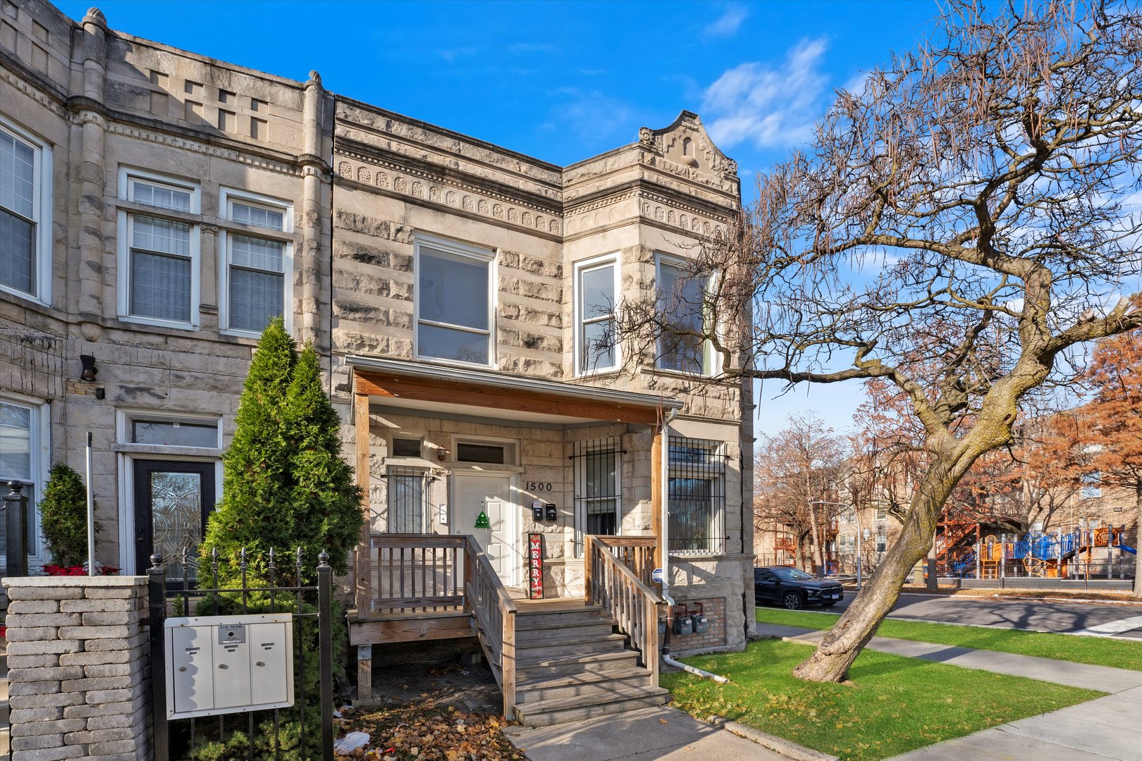 1500 S TRUMBULL Avenue, Chicago, IL