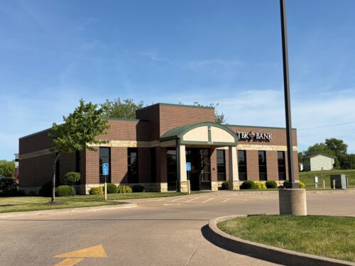 3325 W Kimberly Road, Davenport, IA
