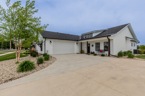 807 E Thompson Street, Princeton, IL