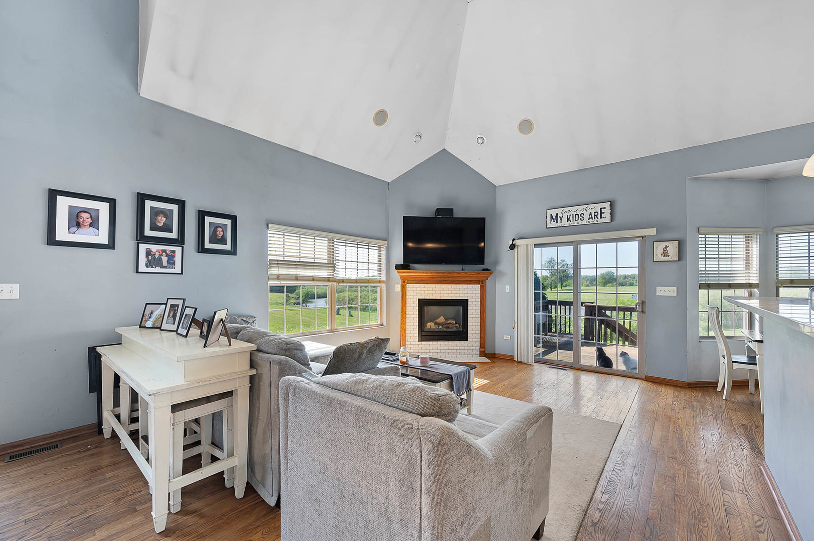 370 Sunset Boulevard, Beecher, IL