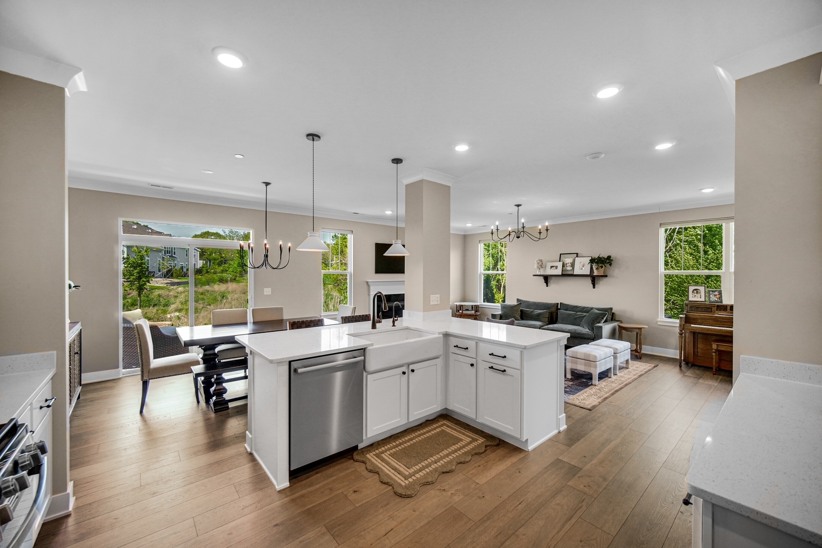 15502 W Springdale Drive, Lockport, IL