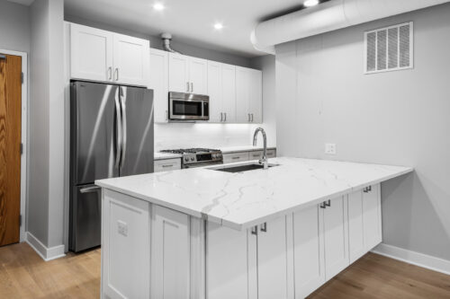 4637 N Ashland Avenue #302, Chicago, IL