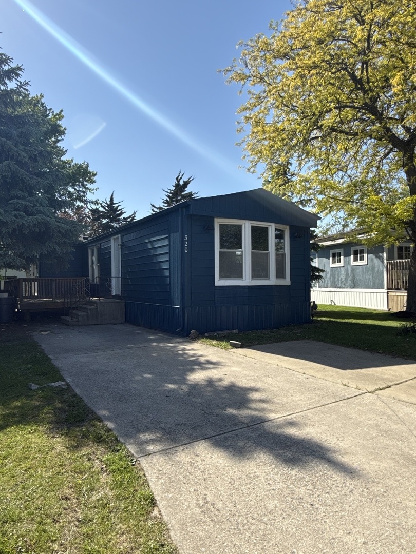 320 Pleasant Terrace, Matteson, IL