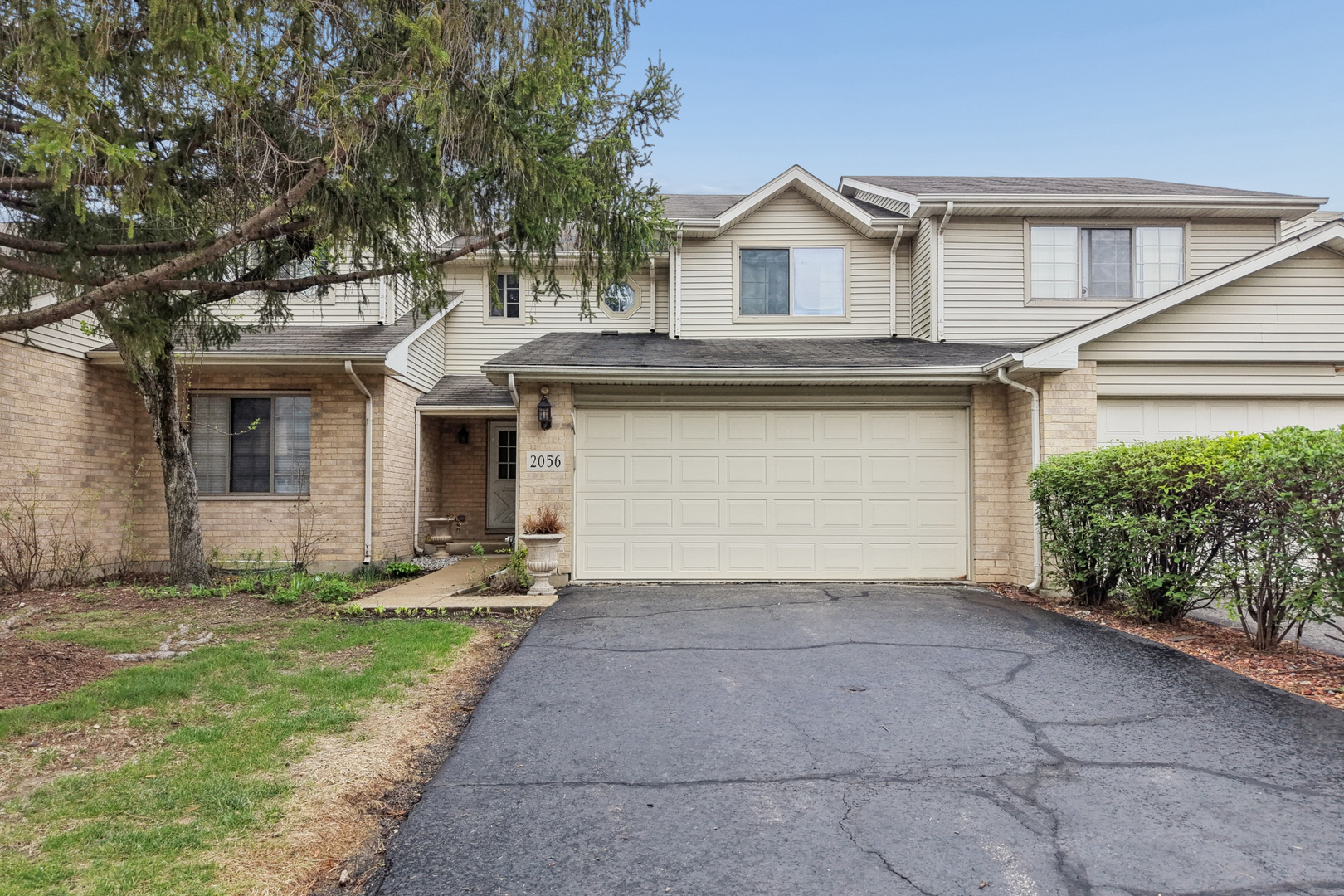 2056 Yellow Daisy Court, Naperville, IL