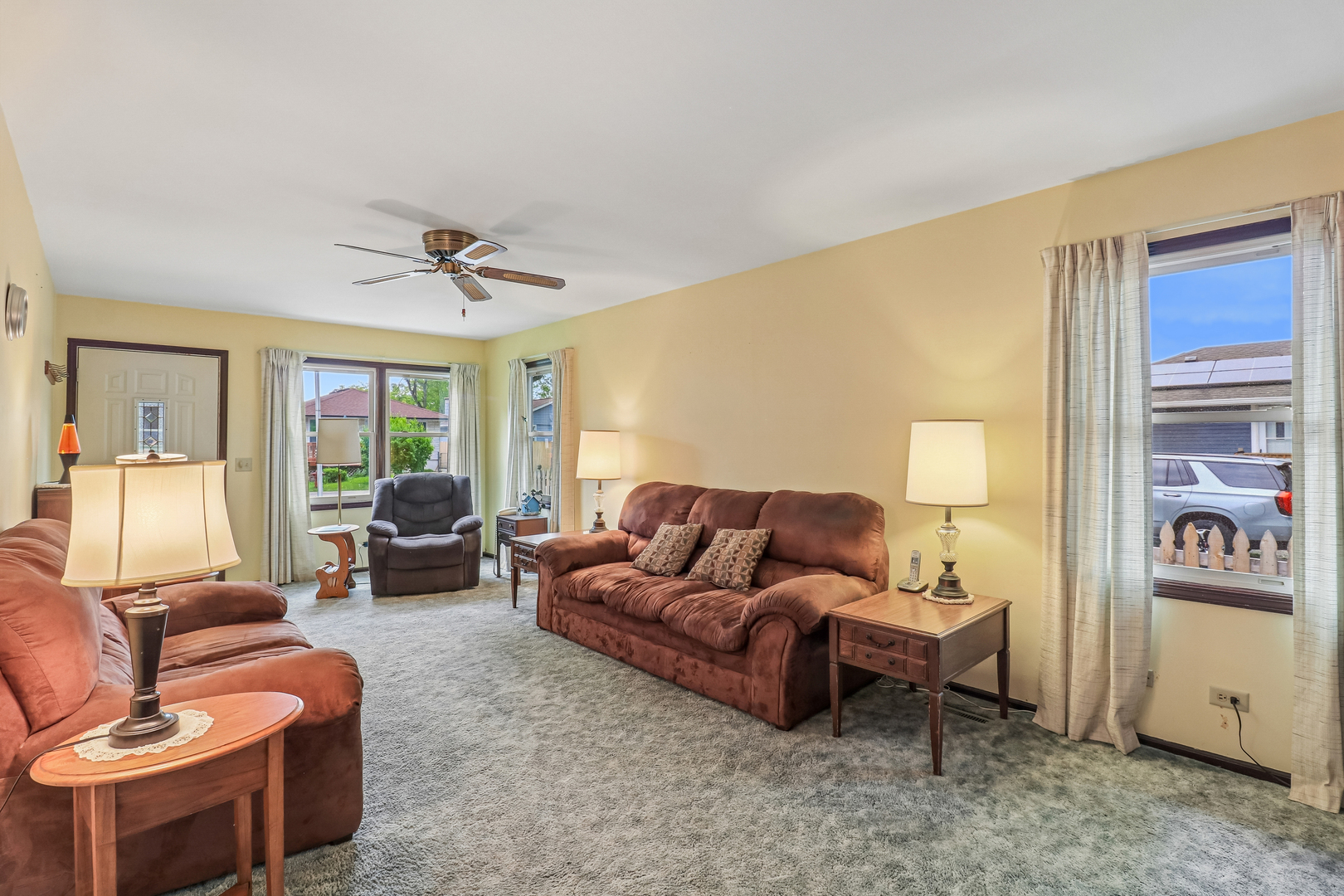 1512 Elm Avenue, Round Lake Beach, IL