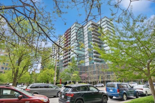 800 Elgin Road #PH19, Evanston, IL