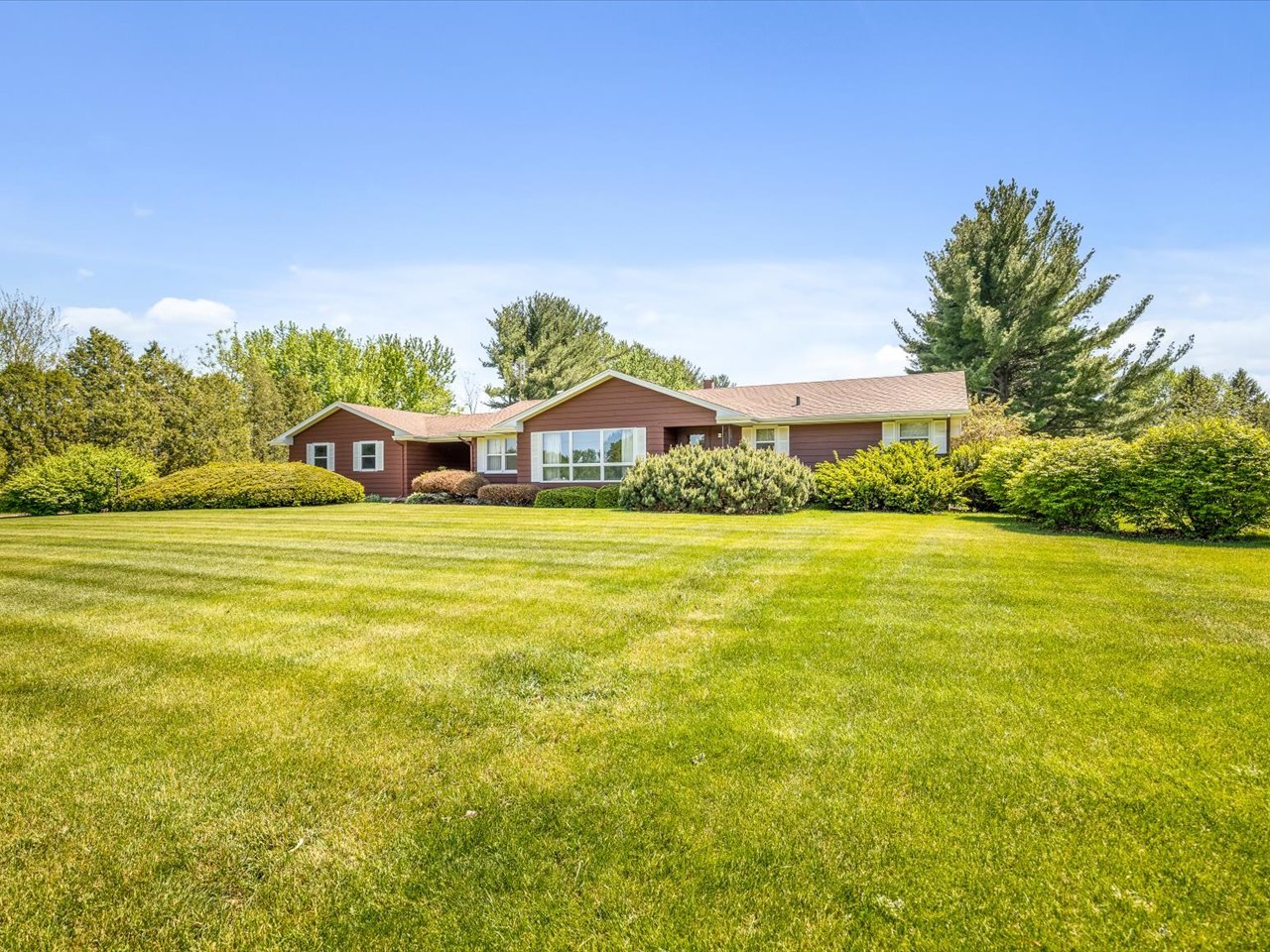 9640 Cunningham Road, Winnebago, IL