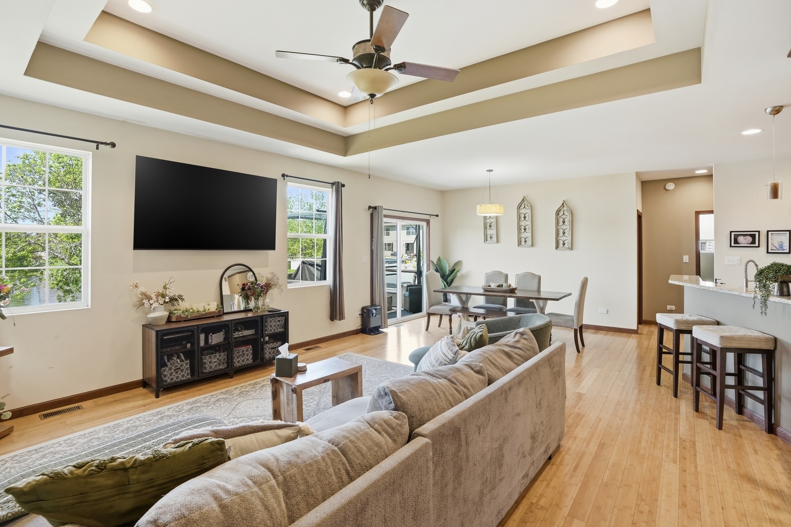 1044 Sycamore Street, Beecher, IL
