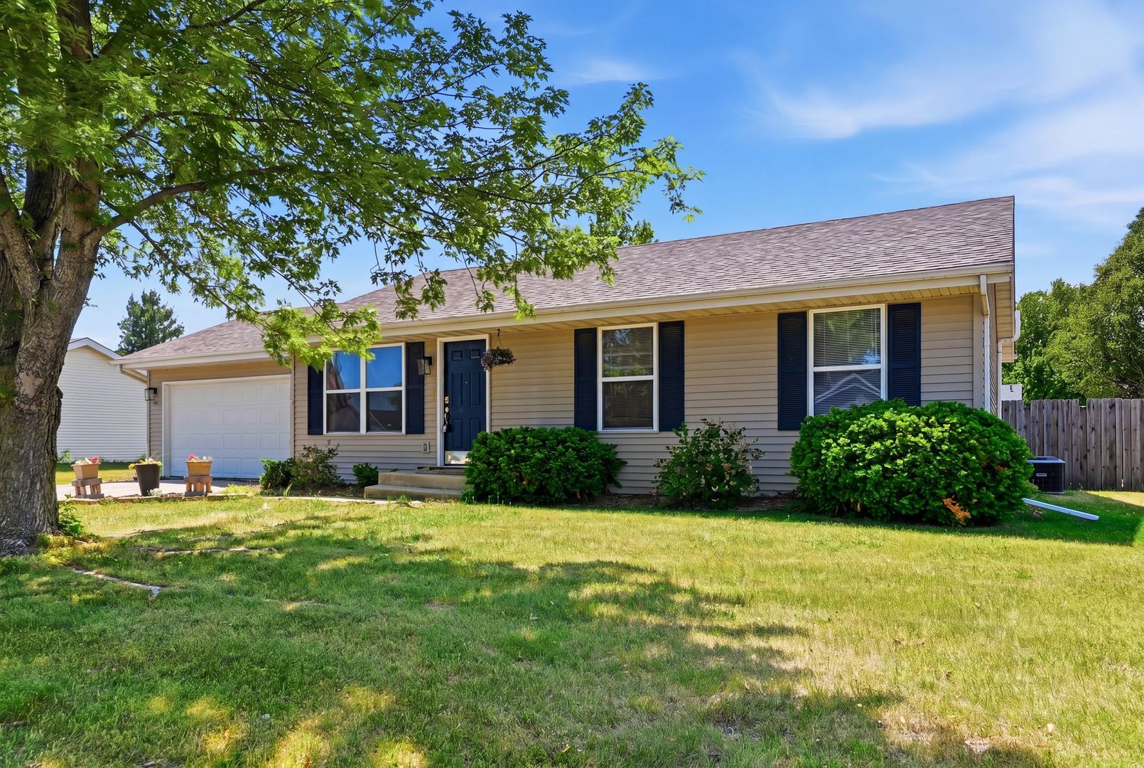 5708 Pierce Lane, South Beloit, IL