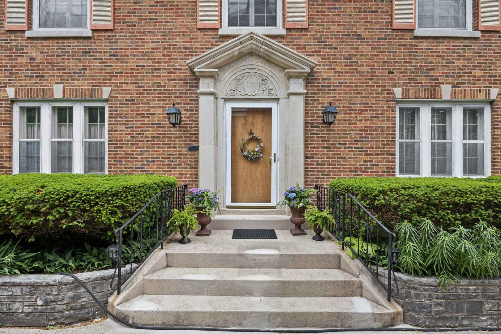 935 Monroe Avenue, River Forest, IL