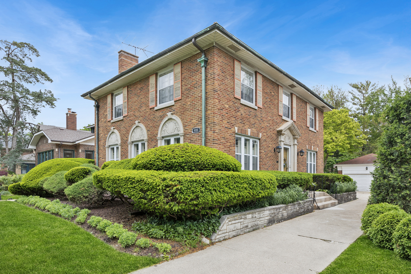 935 Monroe Avenue, River Forest, IL